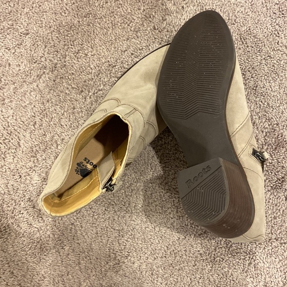 Roots boots - Picture 5 of 5